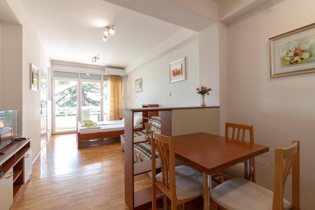 Urban Apartments Ohrid Exterior photo